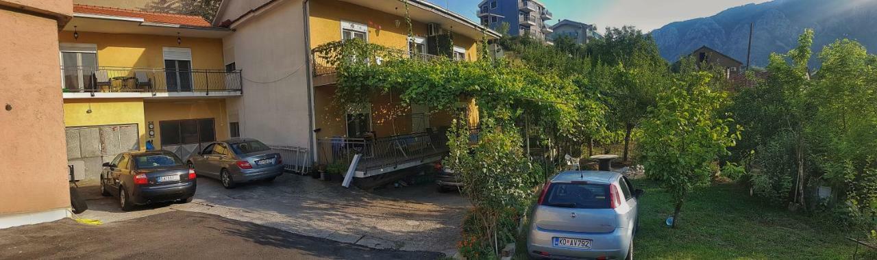 Apartments Jovana Kotor Bagian luar foto